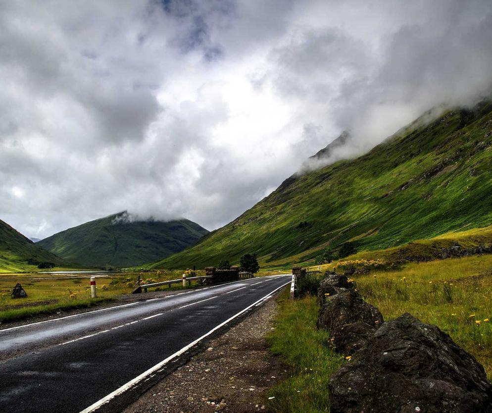late night city streets are where i find my peace #reveal #urban #vibes